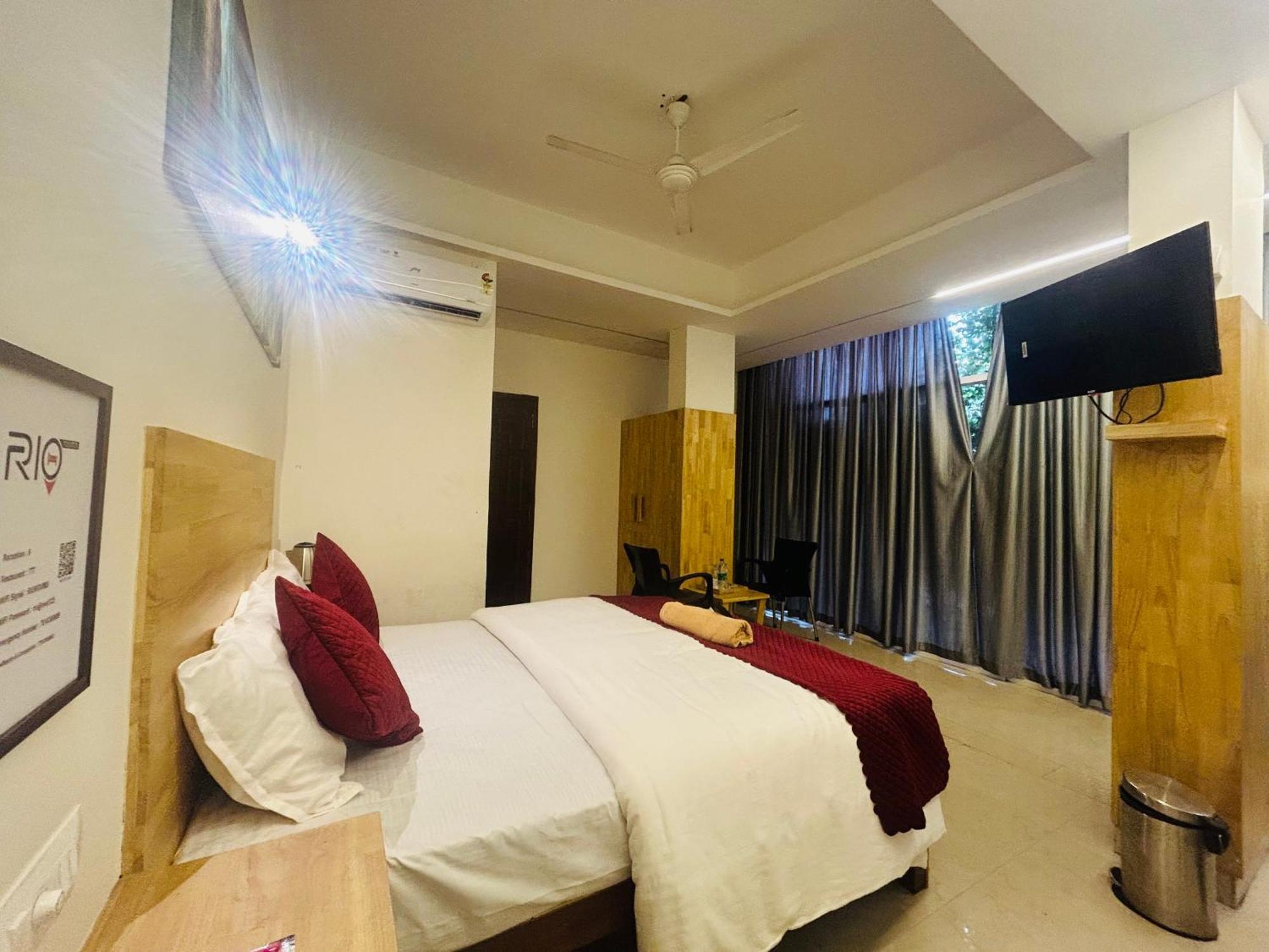 Rio Rooms Medical College Kozhikode Exterior photo