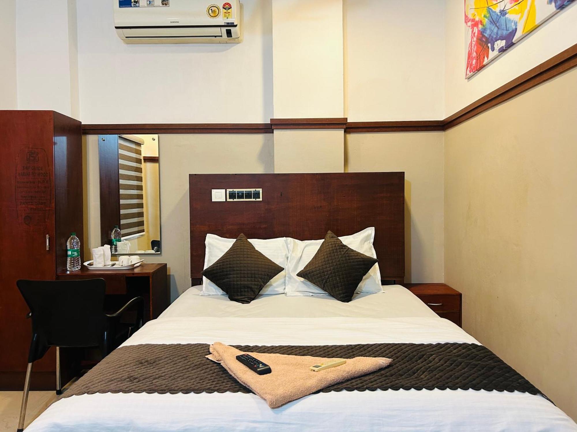 Rio Rooms Medical College Kozhikode Exterior photo